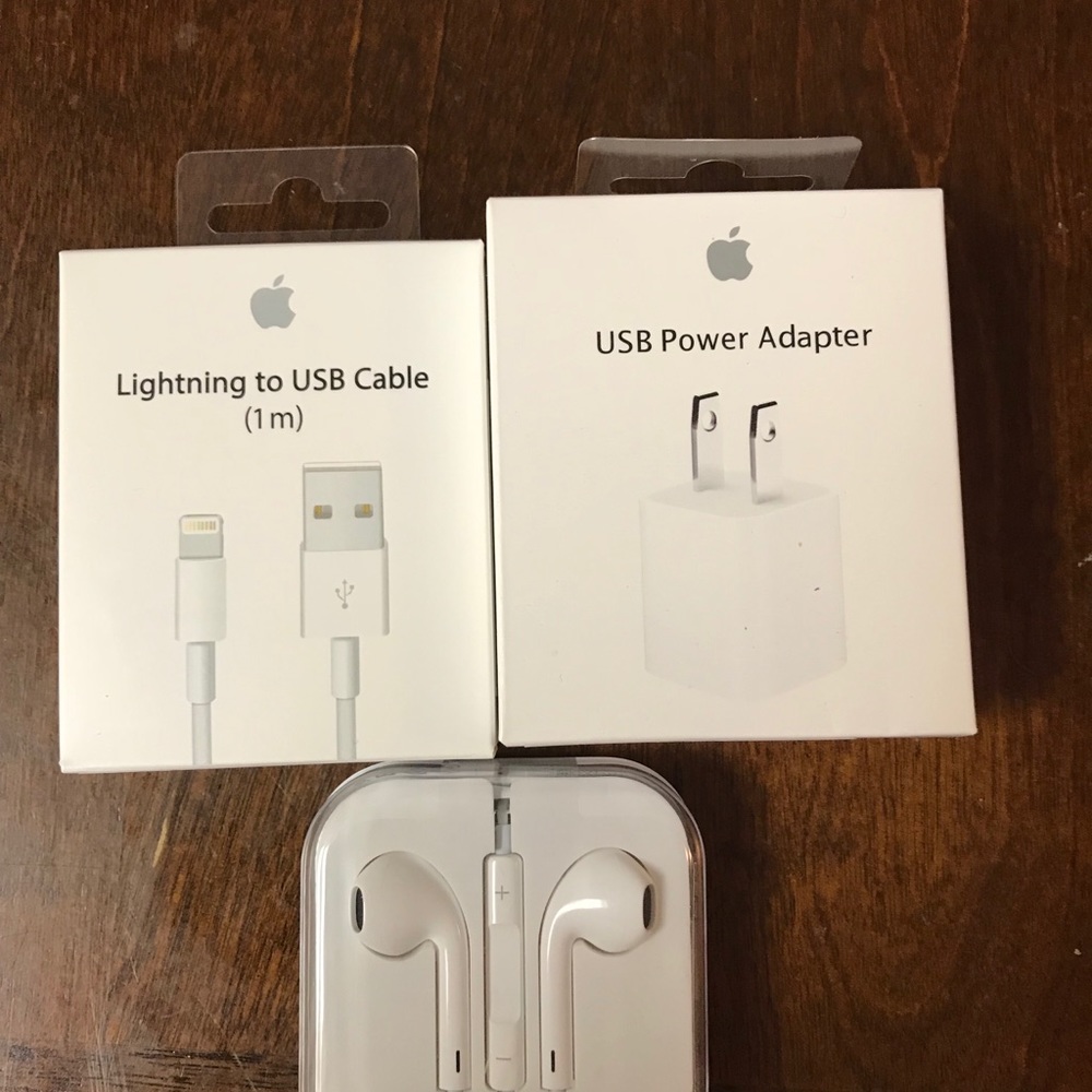 Apple earpod and charger bundle